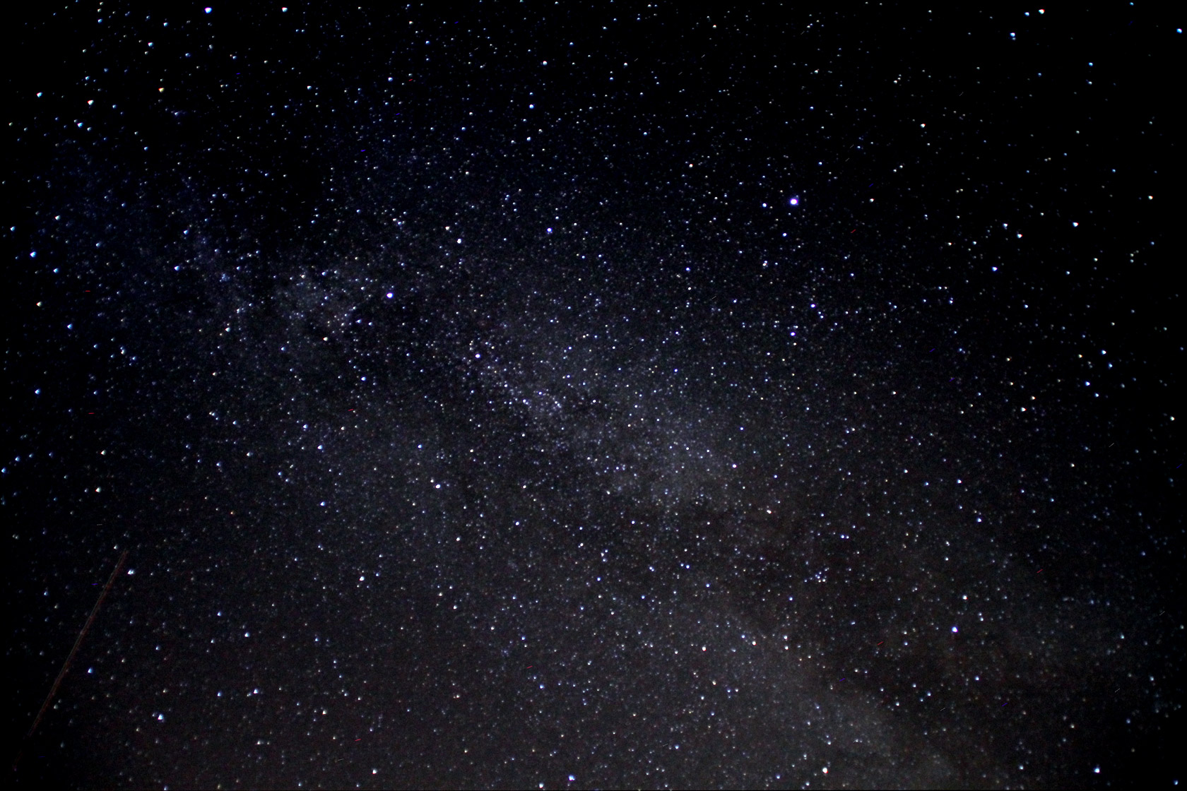 2015-07-12_01-56-49-DeepSky-Canon-EOS-1100D-3020-stagged